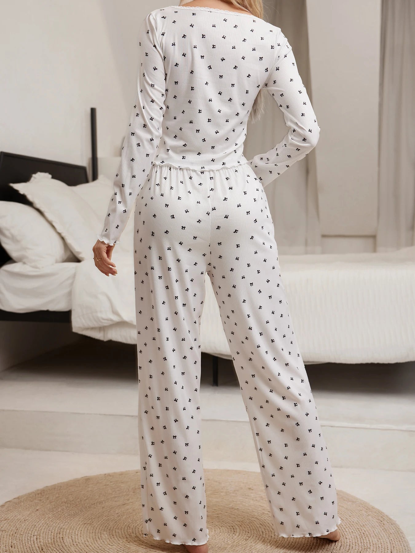 Cute Bowknot Pajama Set β Lettuce Trim Top & Long Pants π