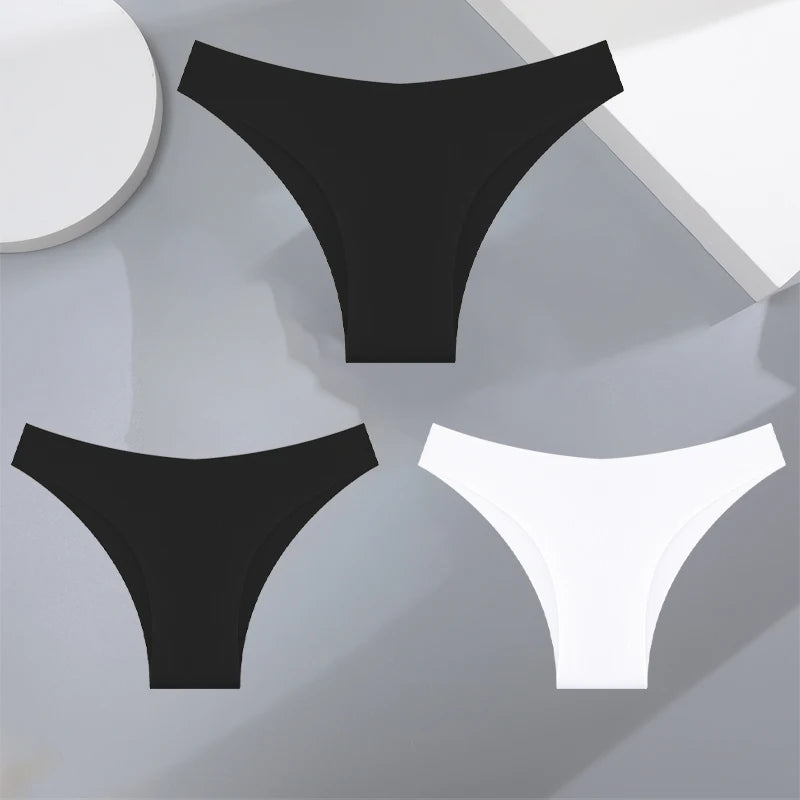 3-Pack Seamless Silk-Like Bikini Panties – Ultra-Thin & Low-Waist🌸