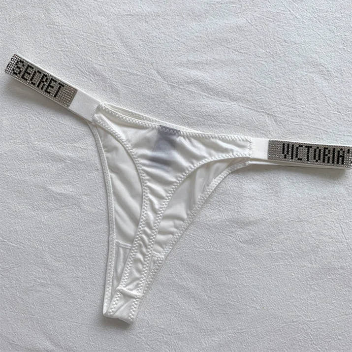 Low-Waist Sexy Thong for Women – Smooth & Ultra Comfortable✨