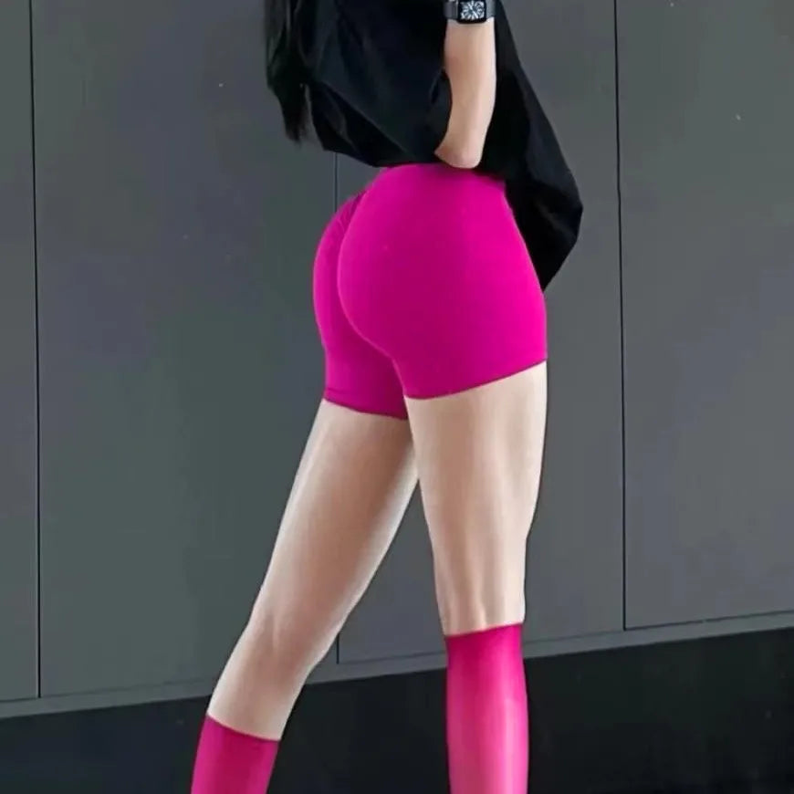Seamless Hip Hugging Fitness Shorts 🍑 High-Waist Peach Lift