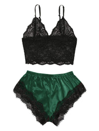 Sexy Lace Pajama Set – Bralette Cami Top & Shorts 🌙