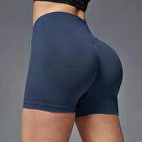 Seamless Hip Hugging Fitness Shorts 🍑 High-Waist Peach Lift