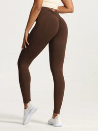 Seamless High Waist Sports Pants 🍑 V-Fold Peach Hip Lift